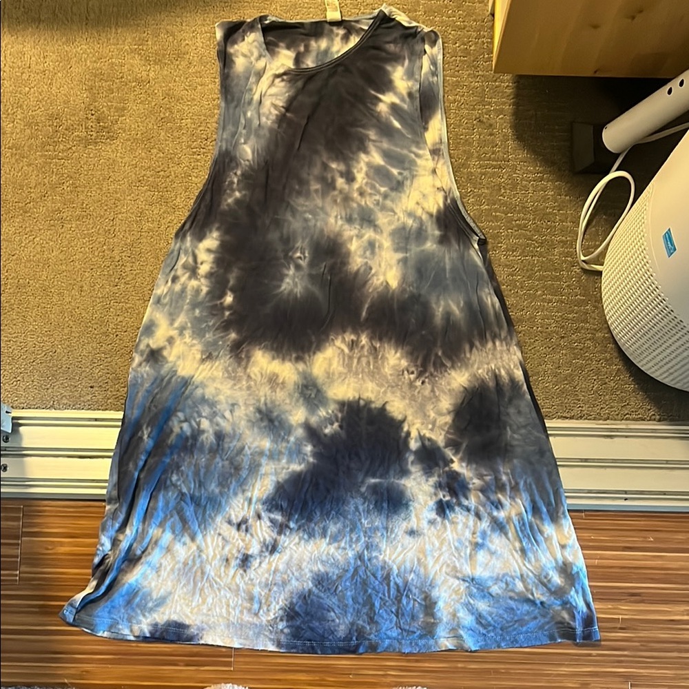 American Apparel Blue and White Tie-Dye Tunic Dress